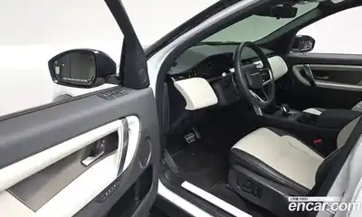 Land Rover Discovery Sport 2025 2.0 Автомат в Москве № 765940, миниатюра 11