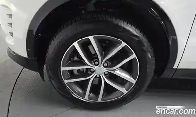 Land Rover Discovery Sport 2025 2.0 Автомат в Москве № 765940, миниатюра 4