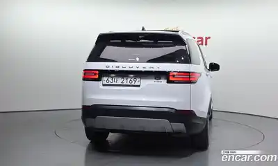 Land Rover Discovery 2018 3.0 Автомат в Москве № 766144, миниатюра 4