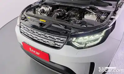 Land Rover Discovery 2018 3.0 Автомат в Москве № 766144, миниатюра 6