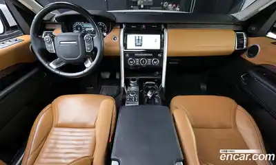 Land Rover Discovery 2018 3.0 Автомат в Москве № 766144, миниатюра 7