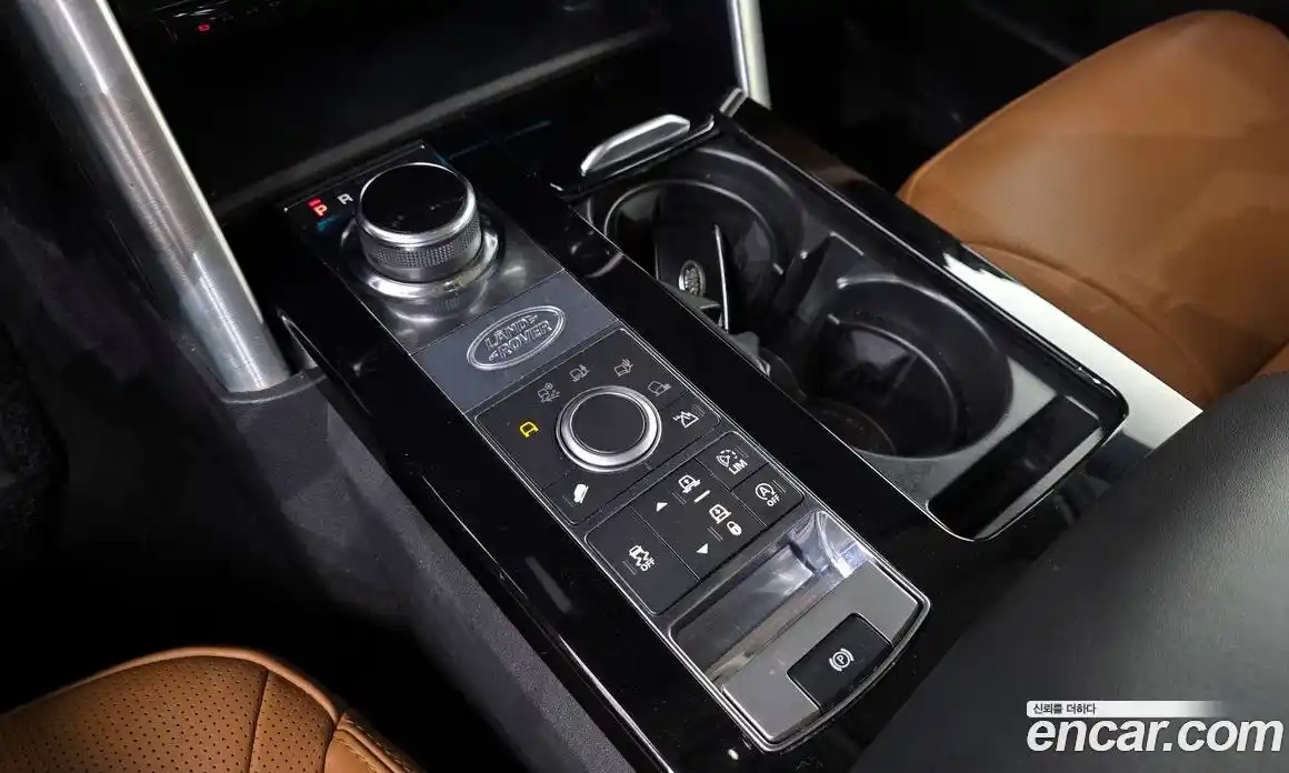 Land Rover Discovery 2018 3.0 Автомат в Москве № 766144, фото 9