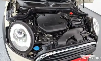 Mini Cooper 2018 1.5 Автомат в Москве № 766270, миниатюра 6