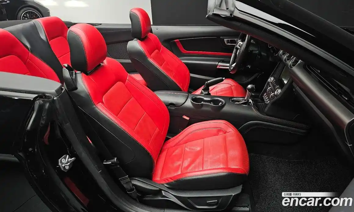 Ford Mustang 2021 2.3 Автомат в Москве № 767647, фото 10