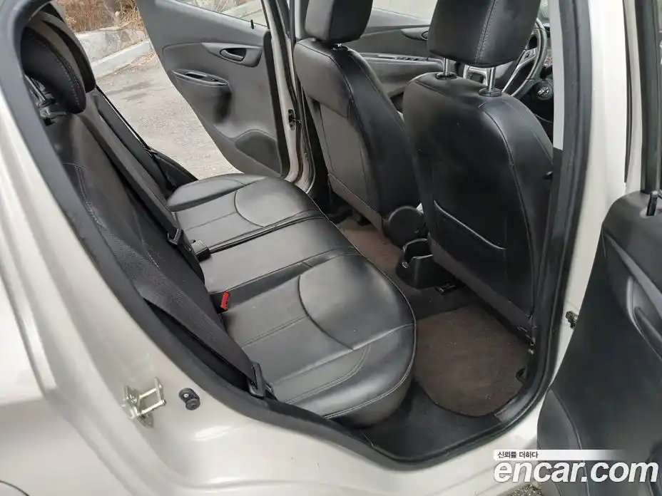 Chevrolet Spark 2017 1.0 Автомат в Москве № 78454, фото 12