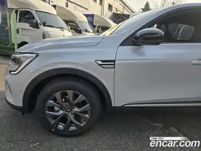 Renault Arkana 2025 1.6 Автомат в Москве № 106743, миниатюра 4