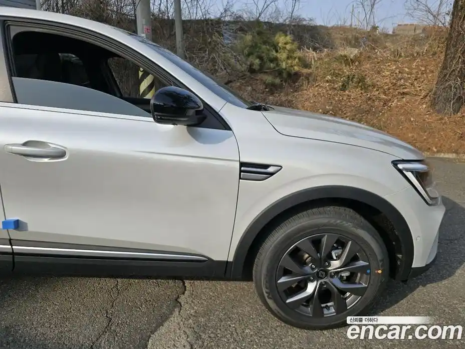 Renault Arkana 2025 1.6 Автомат в Москве № 106743, фото 8