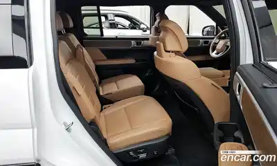 Hyundai Santa Fe 2023 1.6 Автомат в Москве № 112001, миниатюра 12