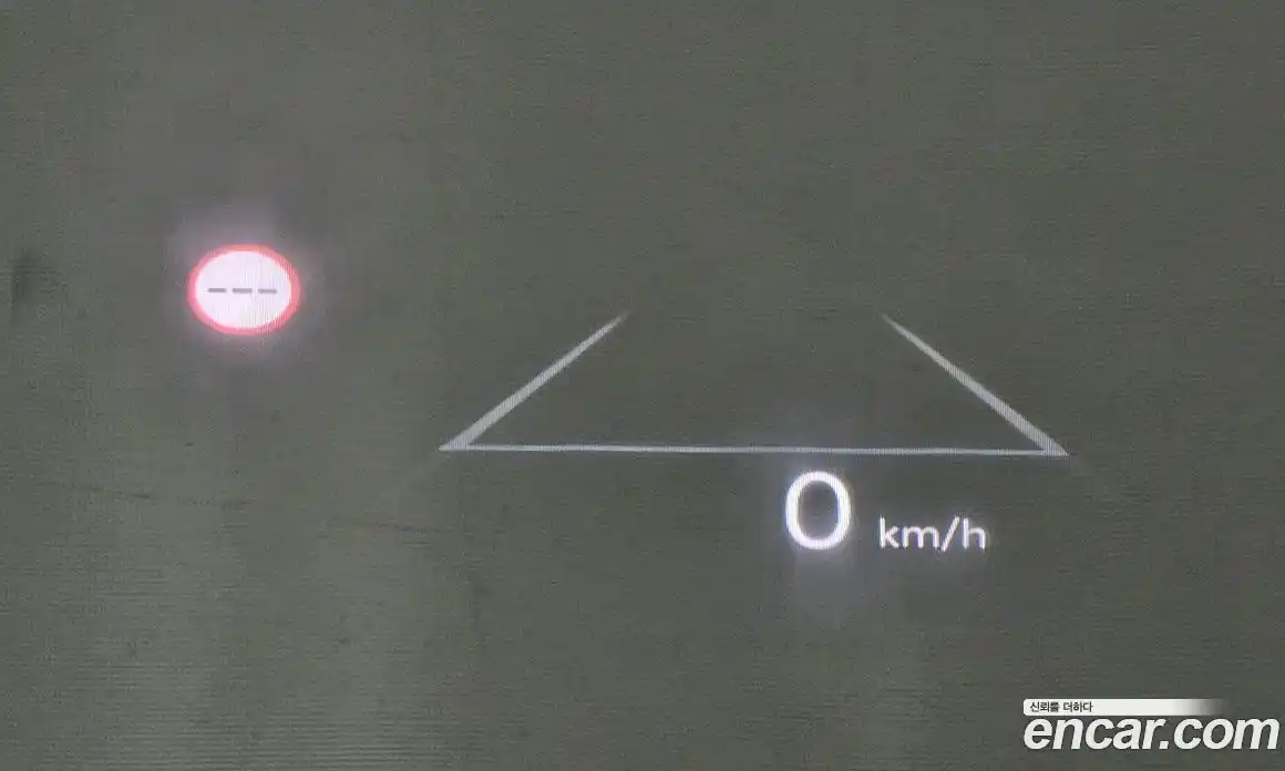 Hyundai Santa Fe 2023 1.6 Автомат в Москве № 112001, фото 17