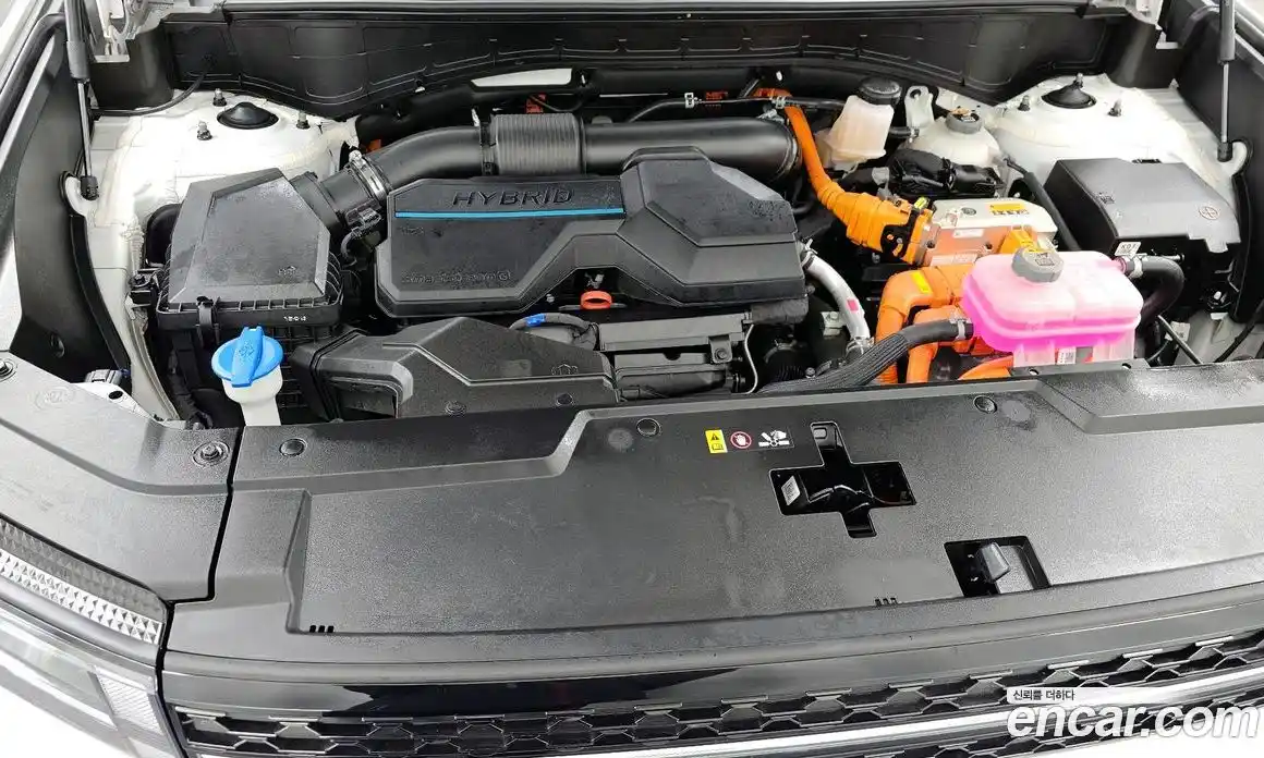 Hyundai Santa Fe 2023 1.6 Автомат в Москве № 112001, фото 6