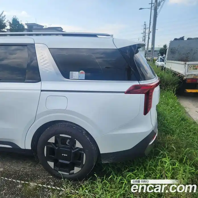 Kia Canival 2025 3.5 Автомат в Москве № 120076, фото 4