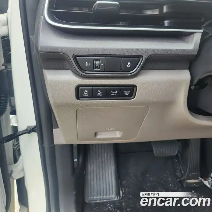 Kia Canival 2025 3.5 Автомат в Москве № 120076, фото 7