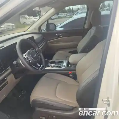 Kia Canival 2025 3.5 Автомат в Москве № 120076, миниатюра 8