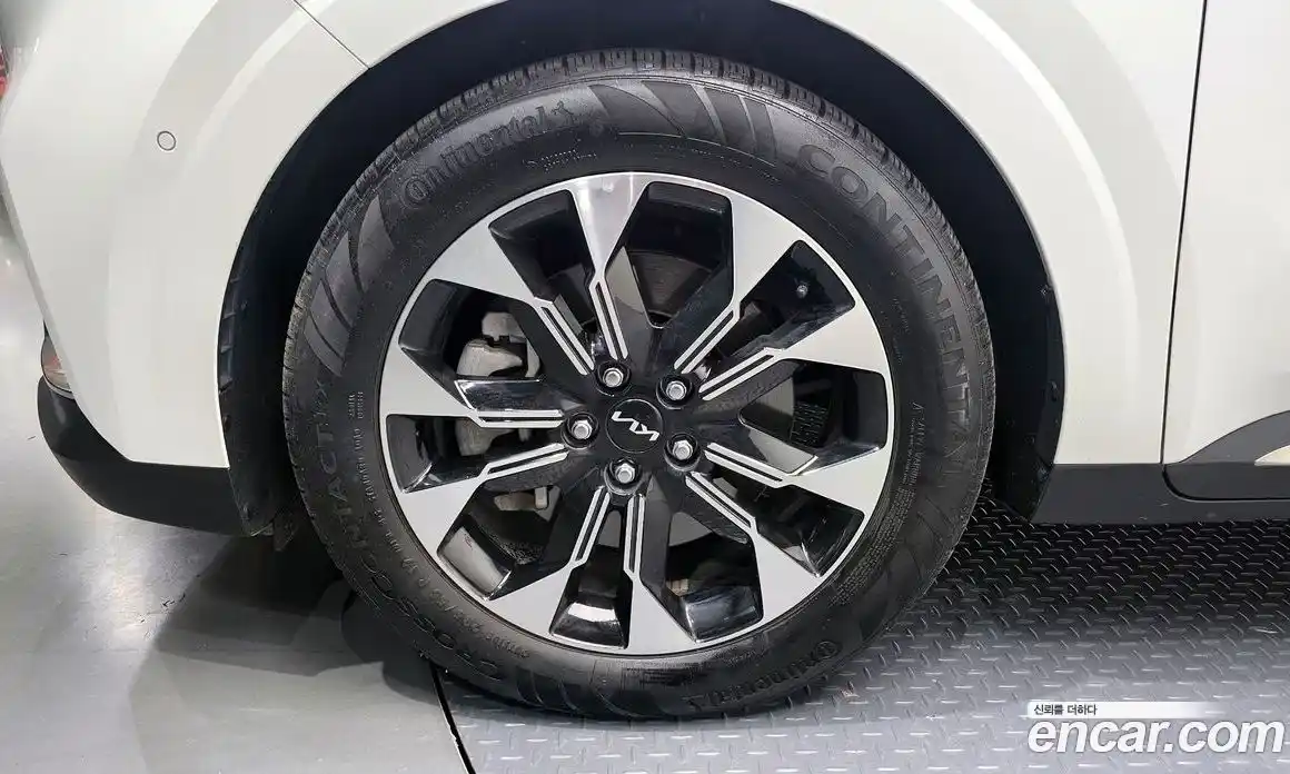 Kia Canival 2023 2.2 Автомат в Москве № 130200, фото 5