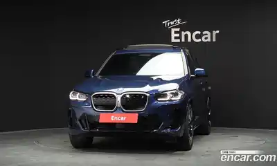BMW iX3 2022 0.2 Автомат в Москве № 157896, миниатюра 3
