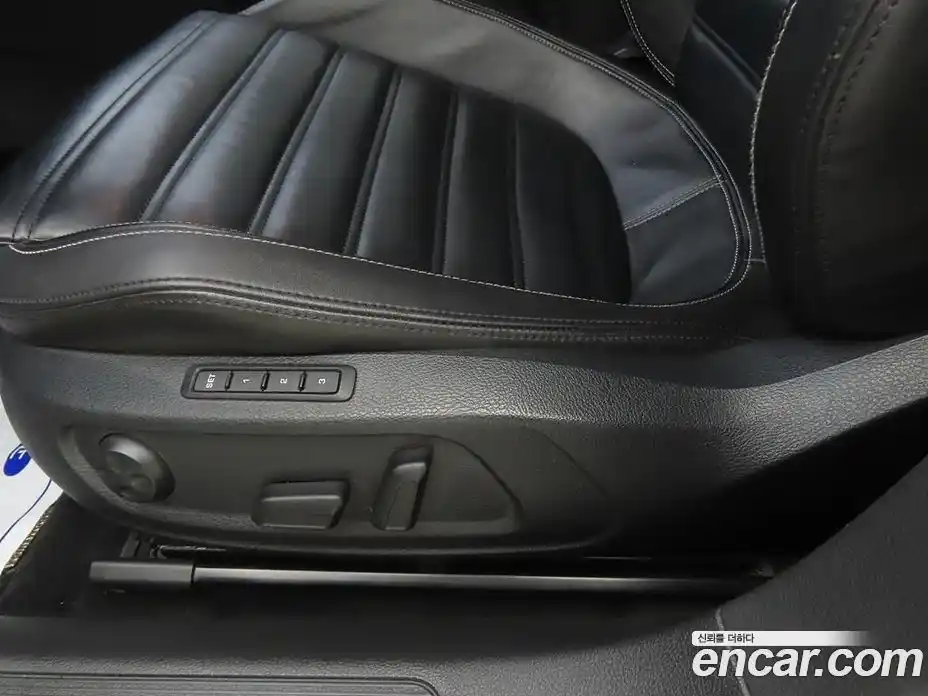 Volkswagen CC 2015 2.0 Автомат в Москве № 169225, фото 15