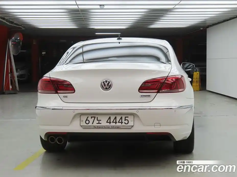 Volkswagen CC 2015 2.0 Автомат в Москве № 169225, фото 3