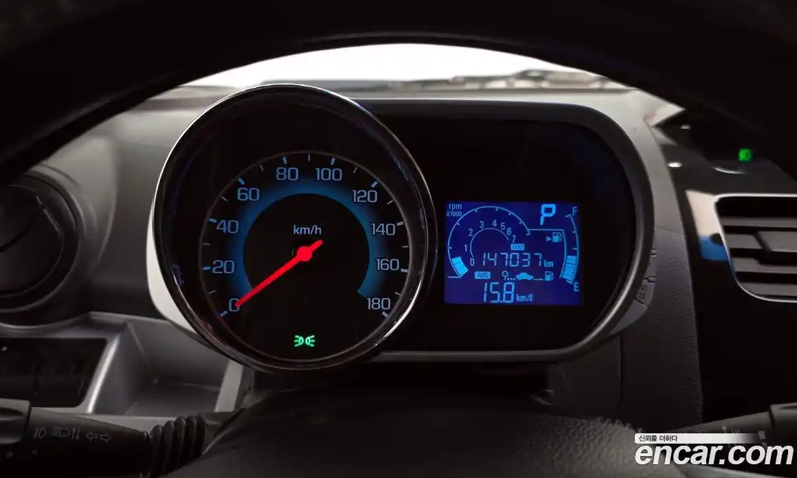 Chevrolet Spark 2014 1.0 гидро в Москве № 1883, фото 8