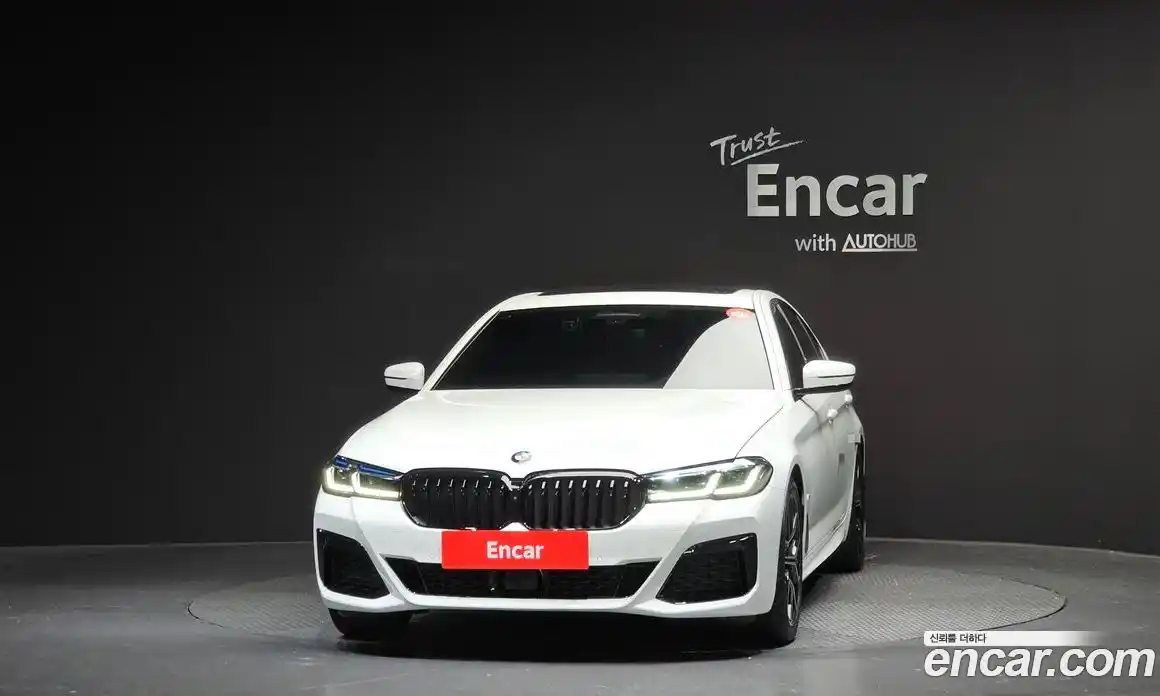 BMW 5-Series 2023 2.0 Автомат в Москве № 188848, фото 3