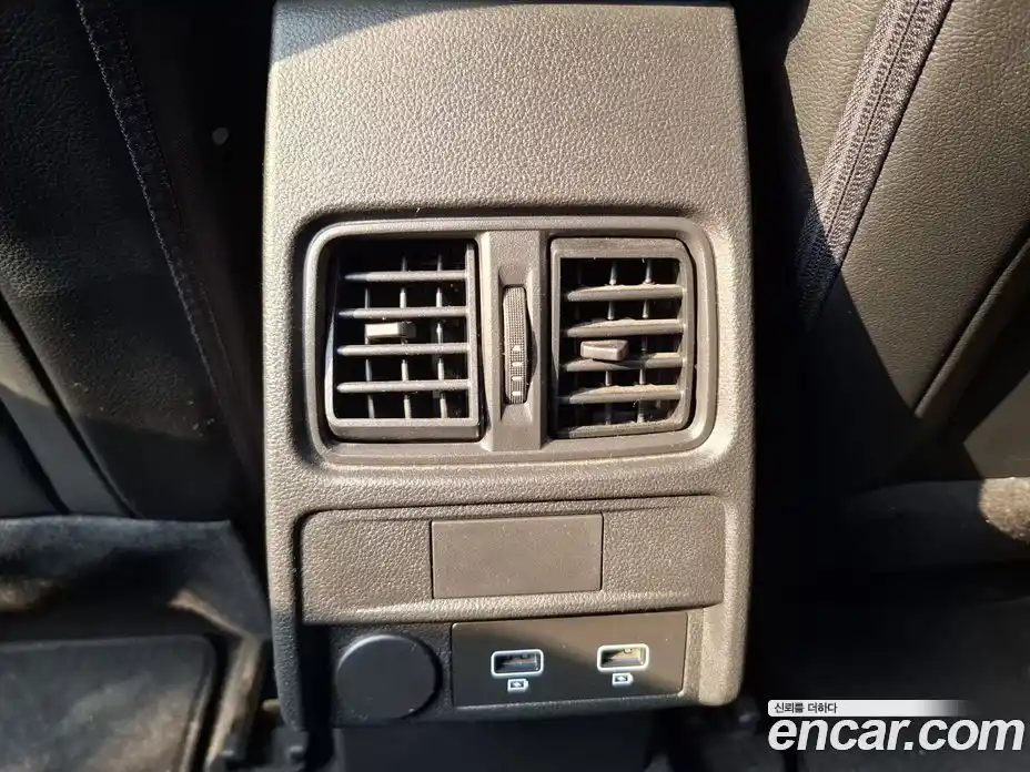 Renault XM3 2023 1.6 Автомат в Москве № 205635, фото 14