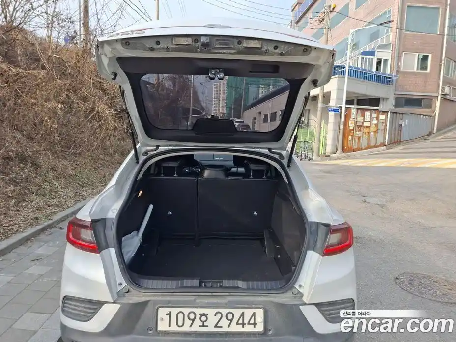 Renault XM3 2023 1.6 Автомат в Москве № 205635, фото 5