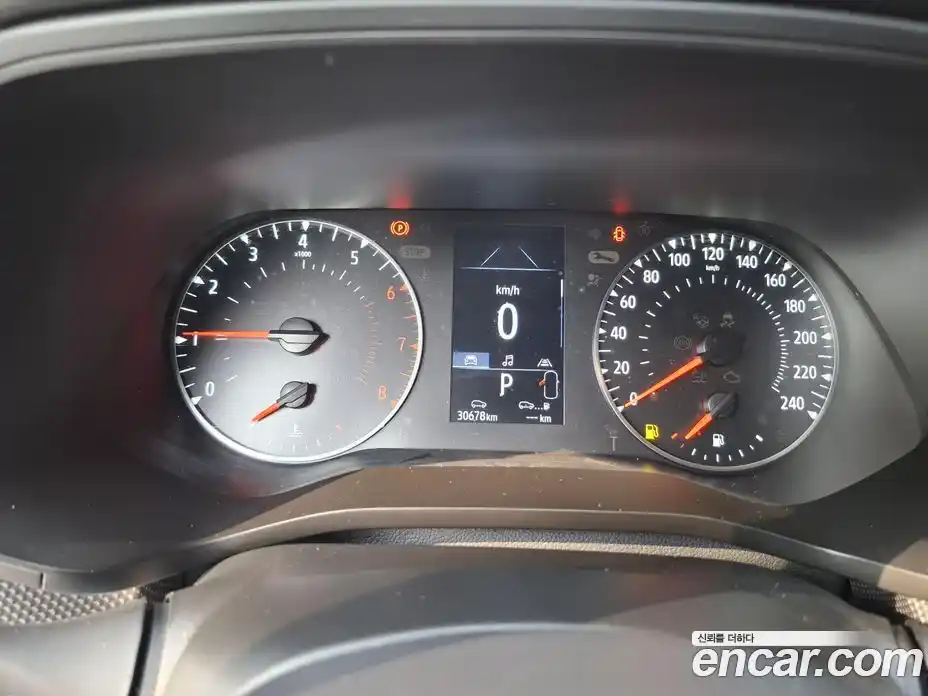 Renault XM3 2023 1.6 Автомат в Москве № 205635, фото 9