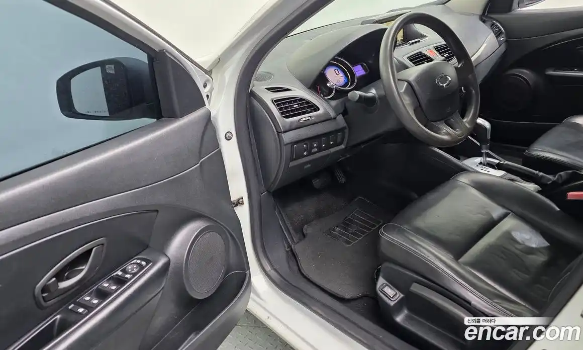 Renault SM3 2015 1.6 Автомат в Москве № 209101, фото 11