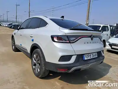 Renault Arkana 2024 1.6 Автомат в Москве № 221343, миниатюра 3