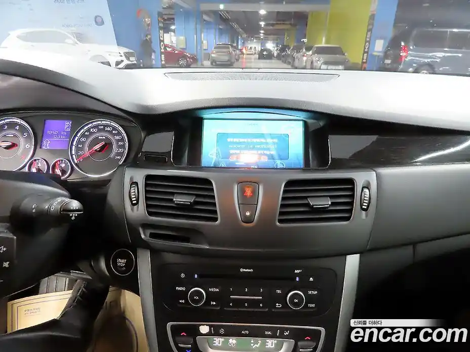 Renault SM5 2015 2.0 Автомат в Москве № 226476, фото 17