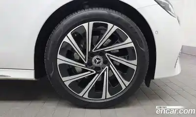 Mercedes-Benz E-Class 2025 2.0 Автомат в Москве № 238091, миниатюра 5