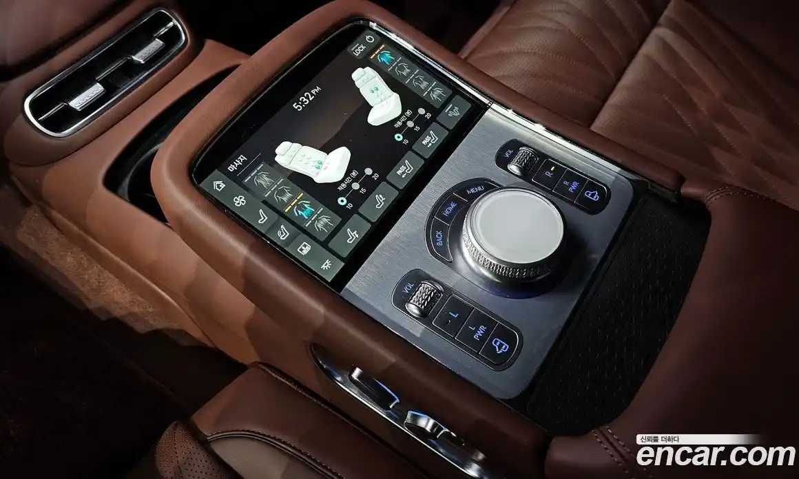 Genesis G90 2023 3.5 Автомат в Москве № 27157, фото 17