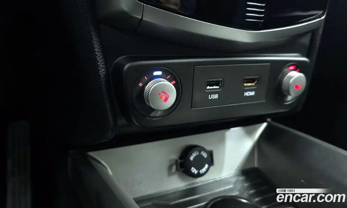 SsangYong TIBOLI 2016 1.6 Автомат в Москве № 34152, фото 18