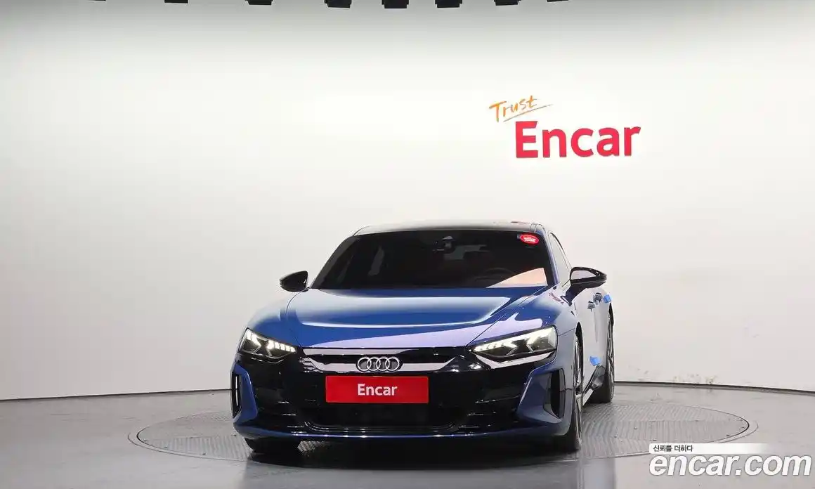 Audi e-tron GT 2022 0.1 Автомат в Москве № 343592, фото 3