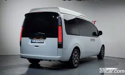 Hyundai Staria, 2025
