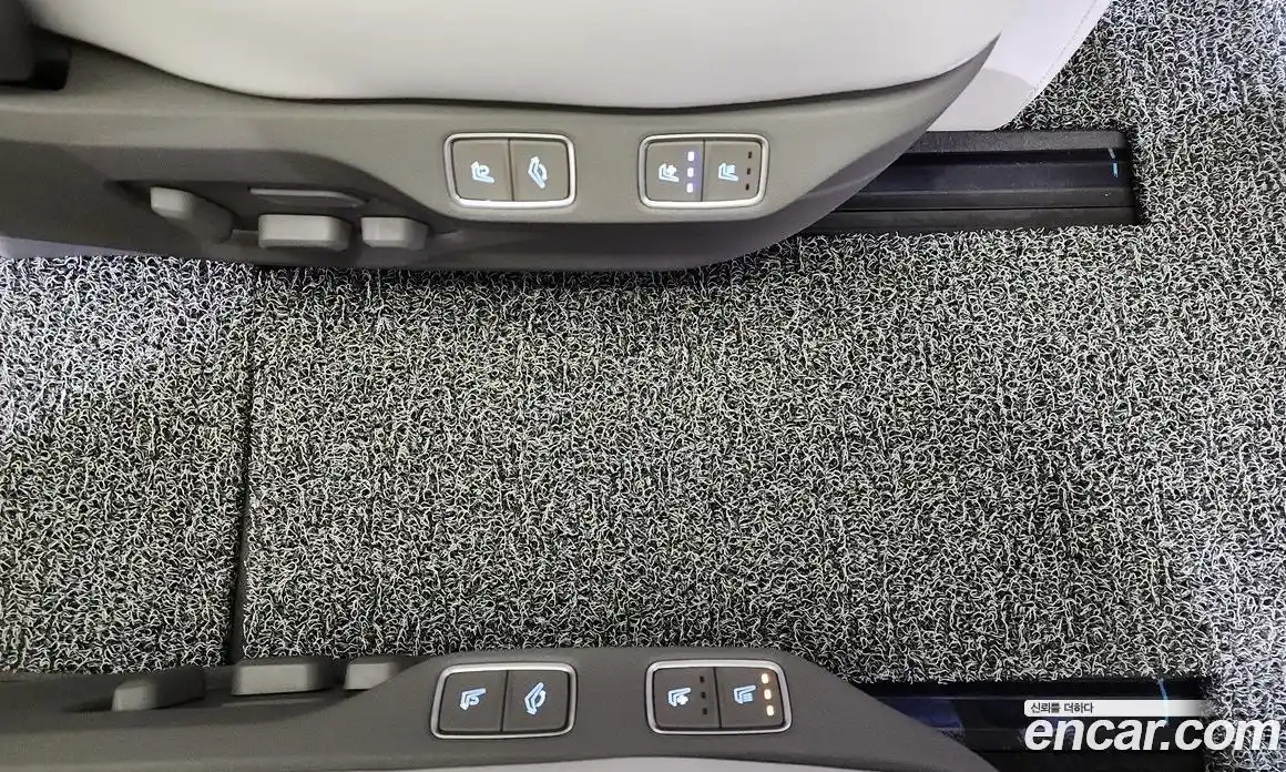 Hyundai Staria 2025 1.6 гидро в Москве № 48448, фото 17
