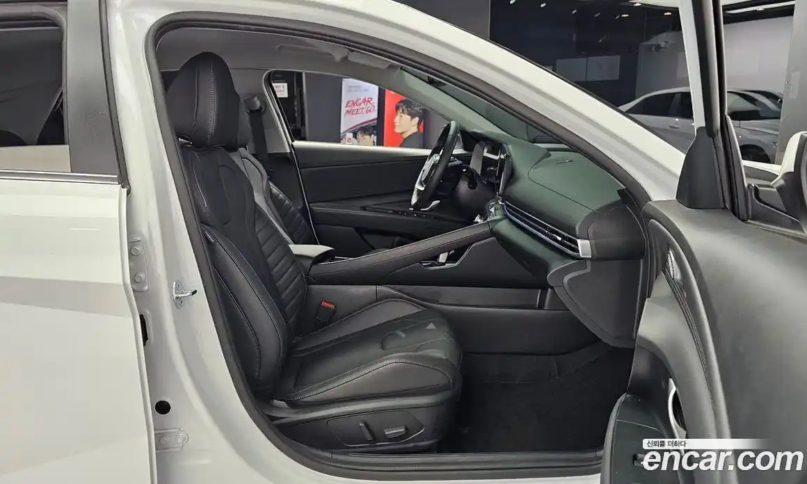 Hyundai Avante 2025 1.6 Автомат в Москве № 50064, фото 12