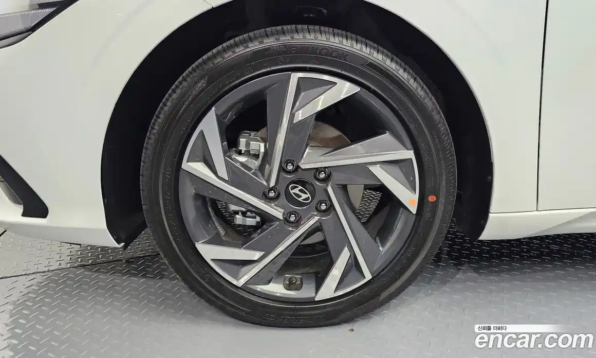 Hyundai Avante 2025 1.6 Автомат в Москве № 50064, фото 5