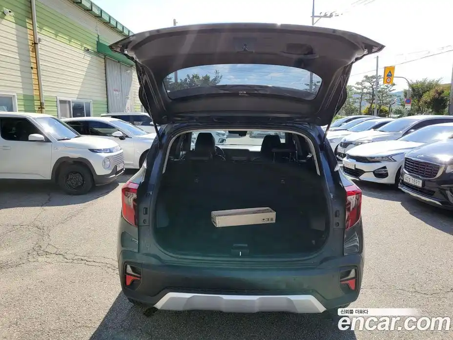 Kia Seltos 2024 1.6 Автомат в Москве № 54955, фото 15