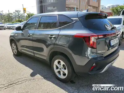 Kia Seltos 2024 1.6 Автомат в Москве № 54955, миниатюра 8