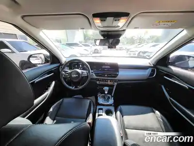 Kia Seltos 2024 1.6 Автомат в Москве № 54955, миниатюра 10