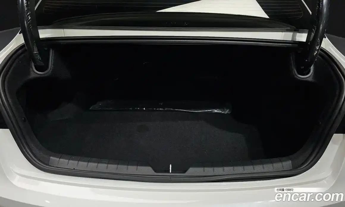 Kia K5 2024 1.6 Автомат в Москве № 55565, фото 20