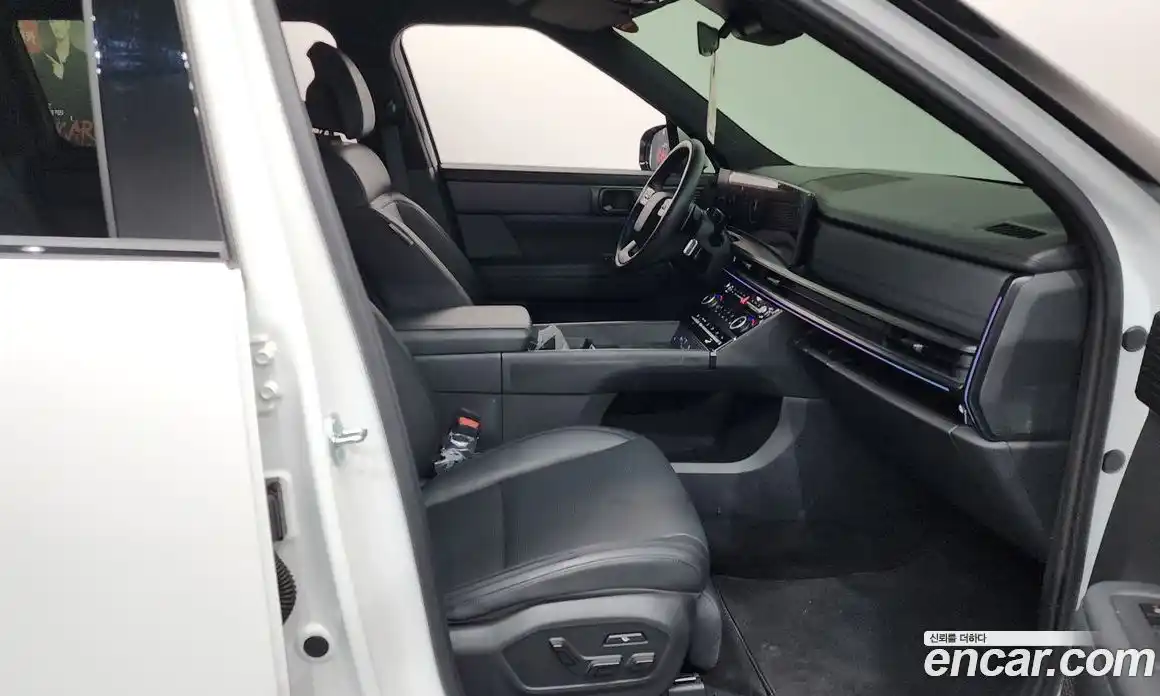 Hyundai Santa Fe 2024 2.5 Автомат в Москве № 714274, фото 11