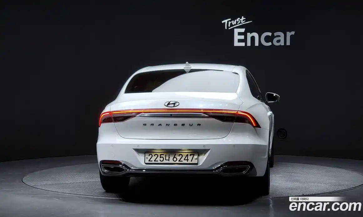 Hyundai Grandeur 2022 2.5 Автомат в Москве № 714303, фото 4