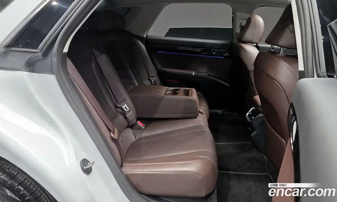 Hyundai Grandeur 2023 2.5 Автомат в Москве № 714934, фото 12