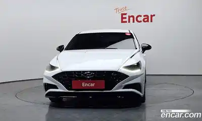 Hyundai Sonata 2023 2.0 Автомат в Москве № 714950, миниатюра 3