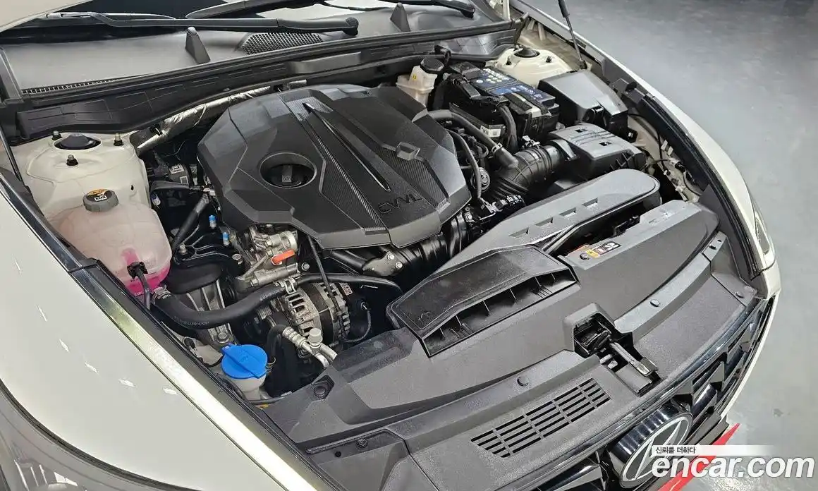 Hyundai Sonata 2023 2.0 Автомат в Москве № 714950, фото 6