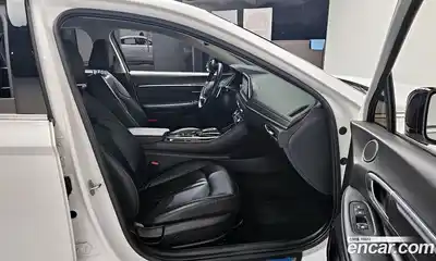 Hyundai Sonata 2023 2.0 Автомат в Москве № 714950, миниатюра 10