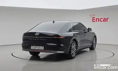 Hyundai Grandeur 2023 2.5 Автомат в Москве № 715012, миниатюра 2