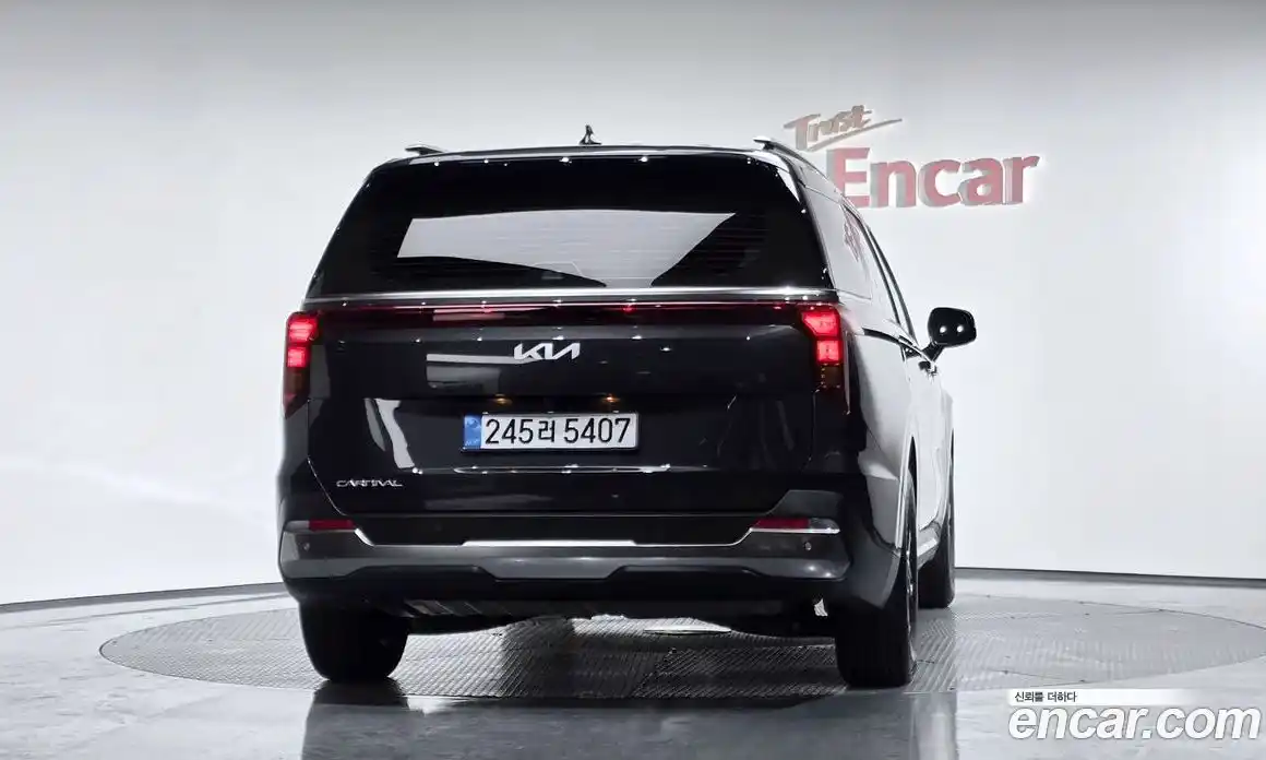 Kia Canival 2025 2.2 Автомат в Москве № 715738, фото 3