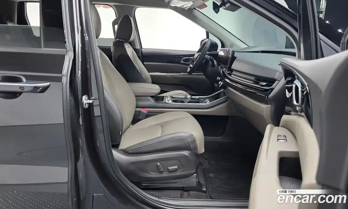 Kia Canival 2025 2.2 Автомат в Москве № 715738, фото 9